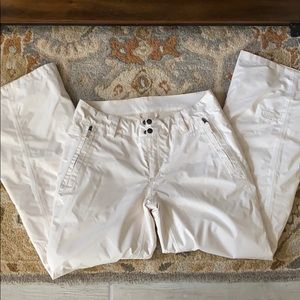 North face women’s medium ski pant. Like new!